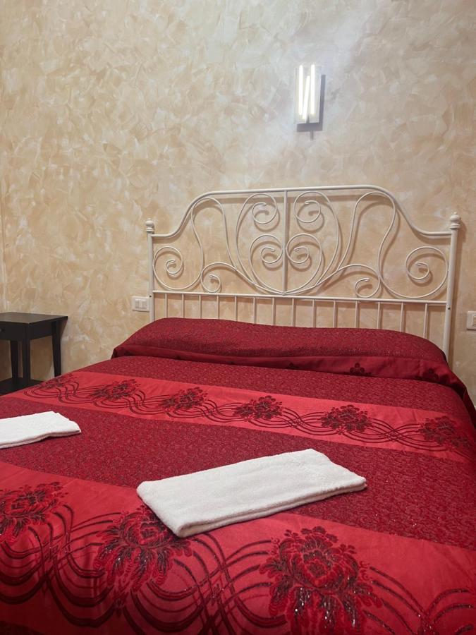 Rose Village Guest House 로마 외부 사진